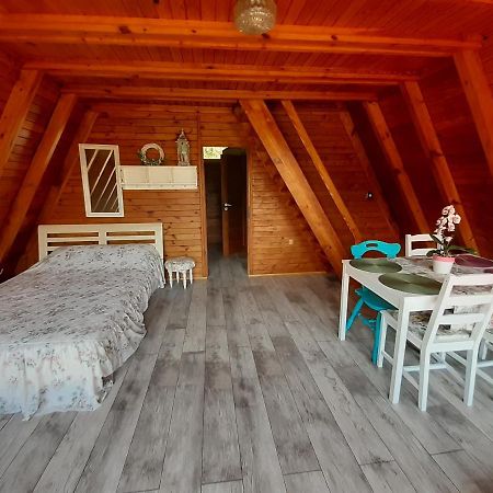 Domki Pod Debami Тшчанка Экстерьер фото